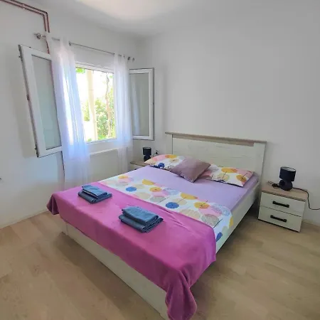 Jole شقة Lastovo