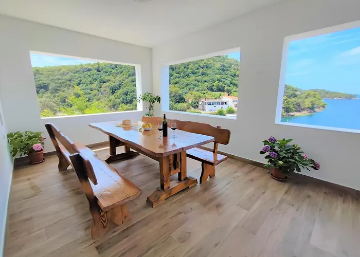 Apartment Jole *